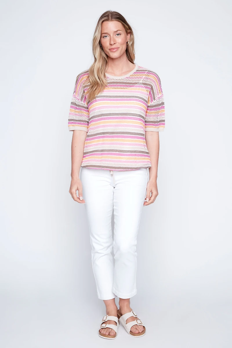 Le haut en coton rayé avec ourlet à cordon de serrage