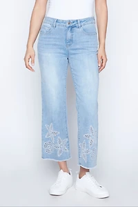 Le jean évasé brodé