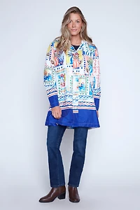 L'imperméable à carreaux floraux