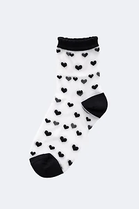 Sheer heart pattern ankle socks