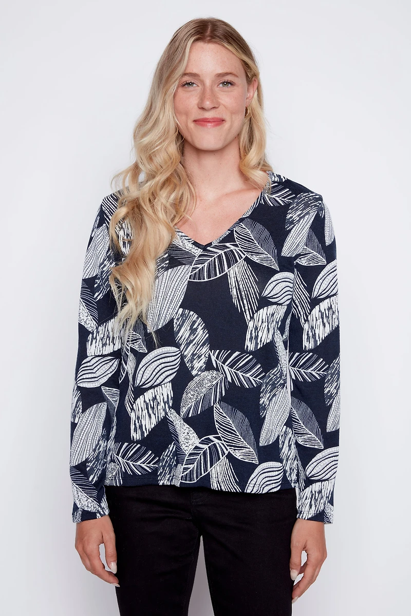 Puff leaf print knit top