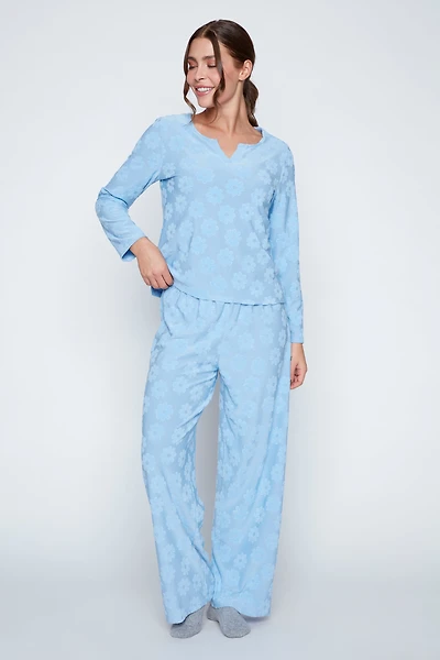 Floral embossed knit pyjama set