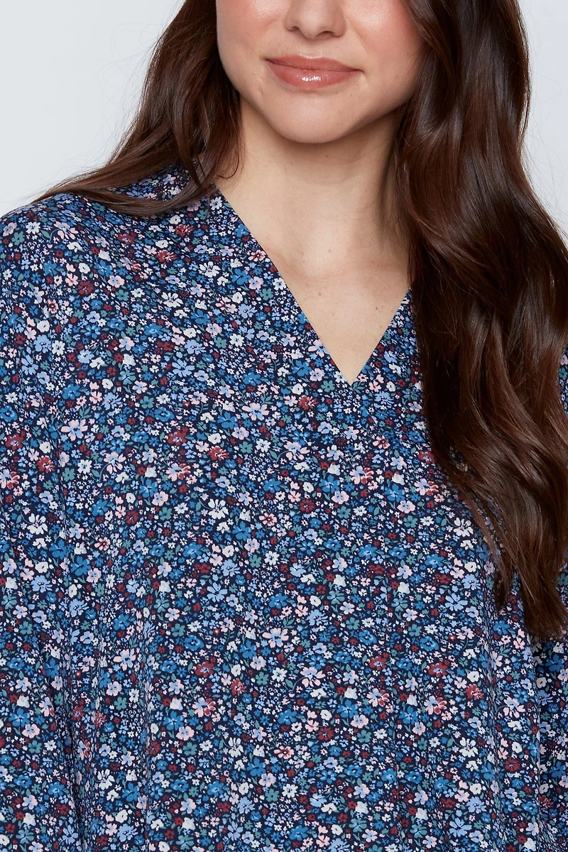 Mini haut en tricot fleuri