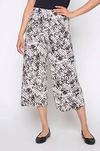 Le pantalon gaucho à imprimé serpent