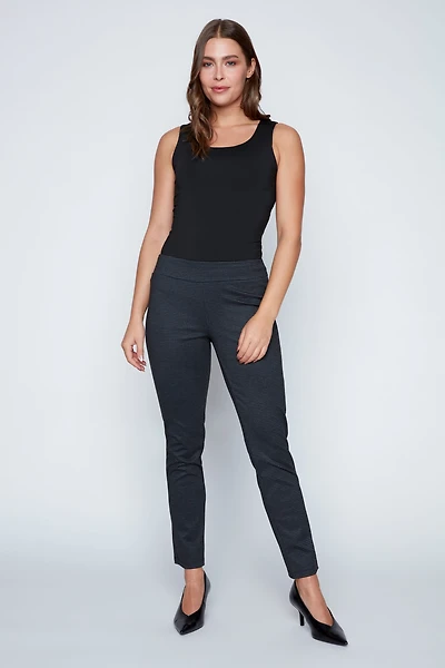 Slim leg houndstooth print pant