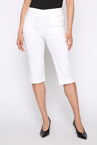 Straight leg textured Bermuda