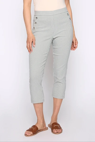 Stripe pull on capri