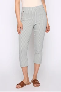 Stripe pull on capri