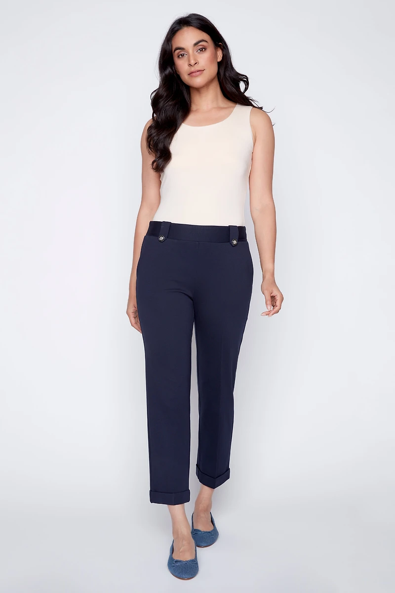 Le pantalon à revers uni