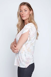 Soft floral print top with sequin