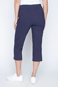 Slim leg dot print capri