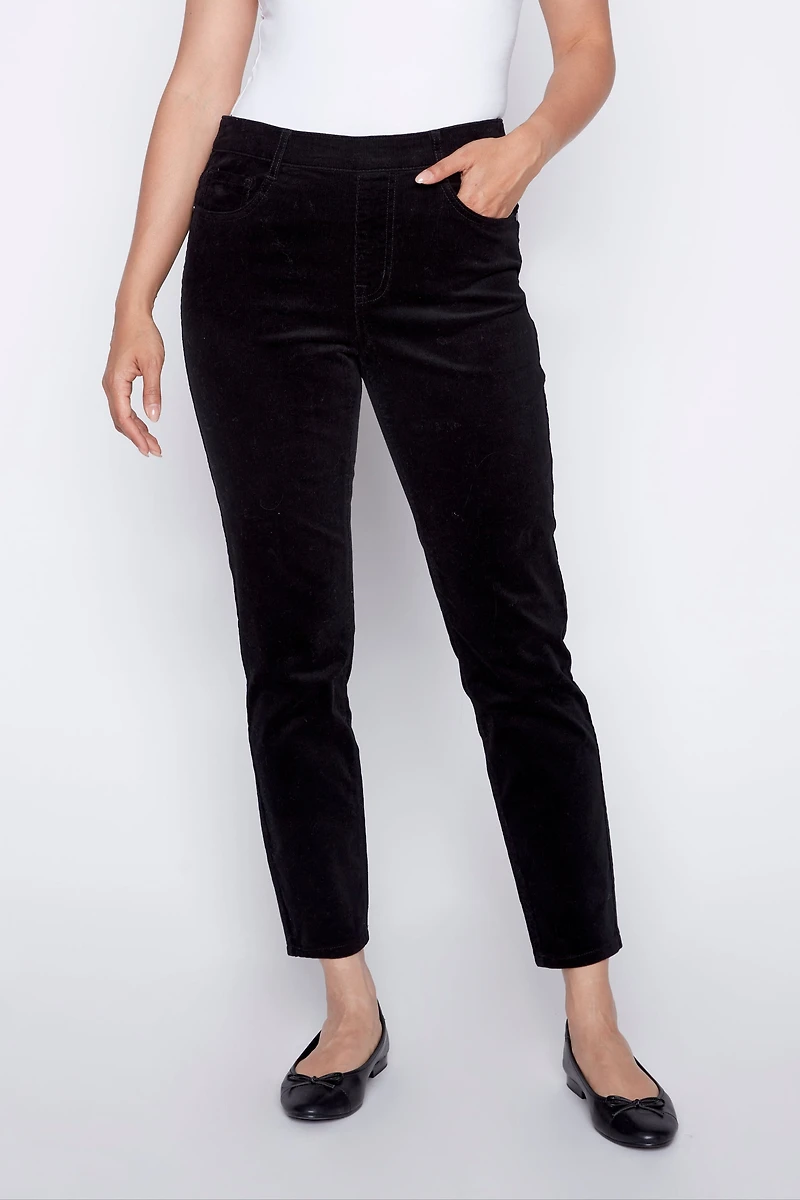 Le pantalon en velours côtelé