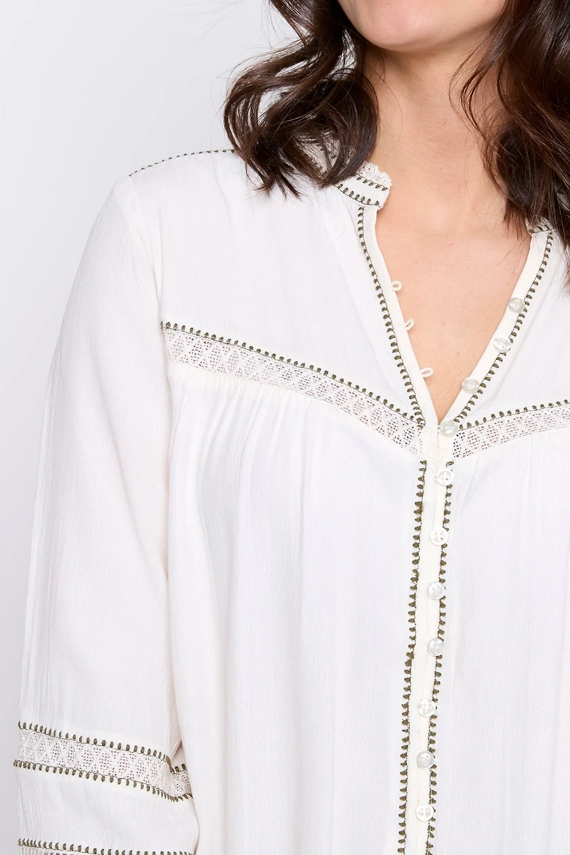 Crepe flowy blouse