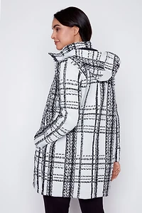 Le manteau à carreaux capuche