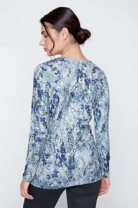 Le haut à imprimé animal et floral