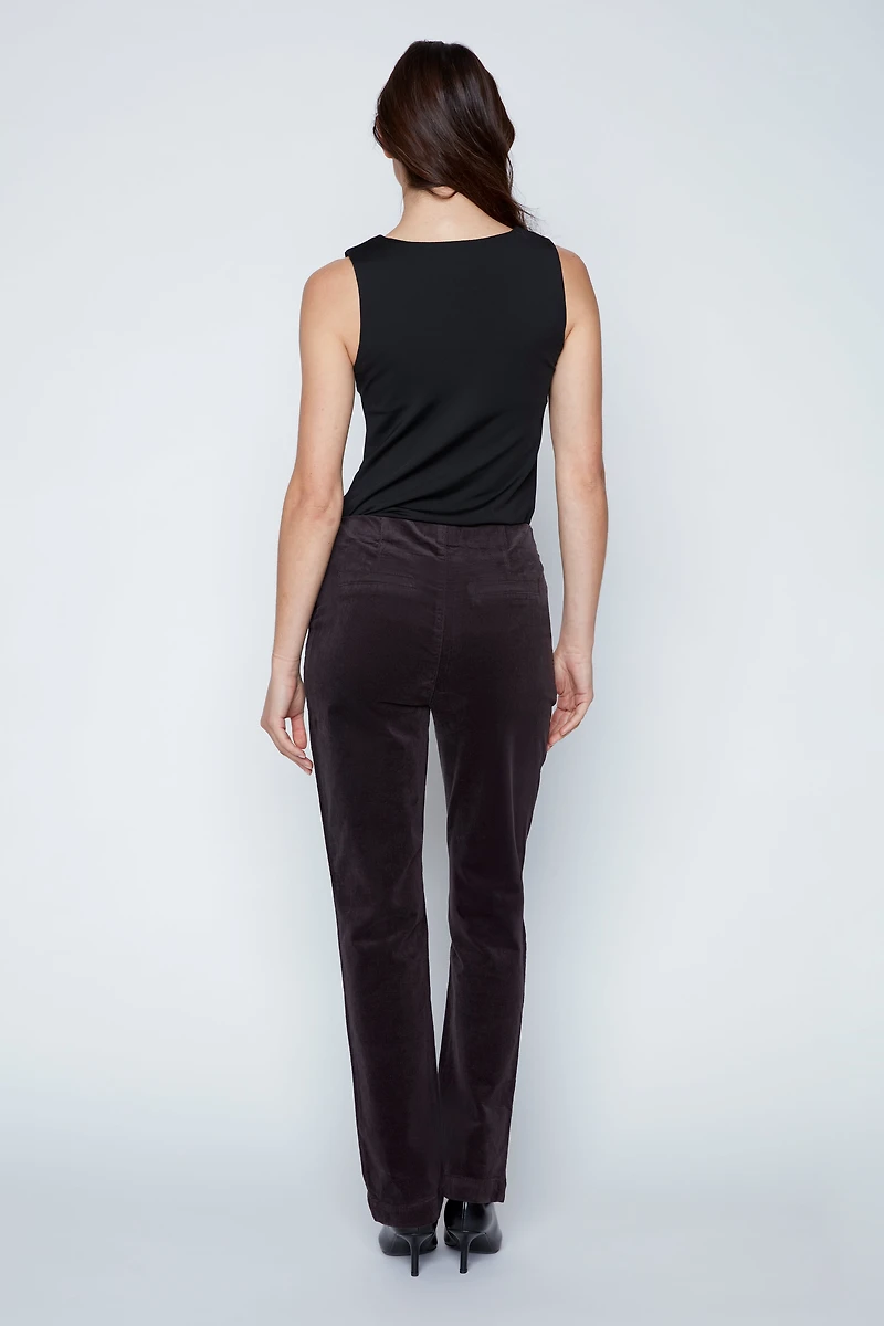 Le pantalon à jambe droit en velours côtelé