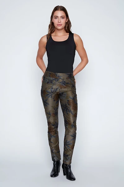 Pull on printed pant