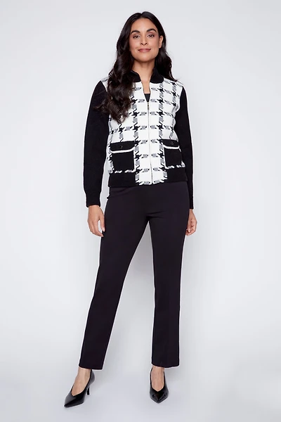 Le cardigan à motif pied-de-poule