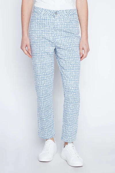 Slim leg floral jean