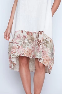 La robe en lin à bordure imprimée