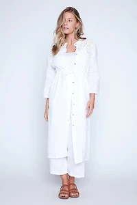 Le cardigan en lin crocheté