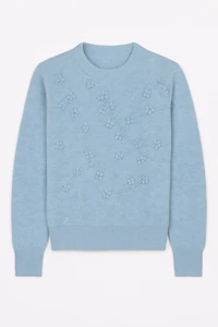 Le pull brodé de fleurs ton sur