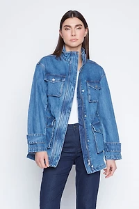 La veste utilitaire en denim