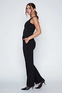 Le pantalon à jambe droite