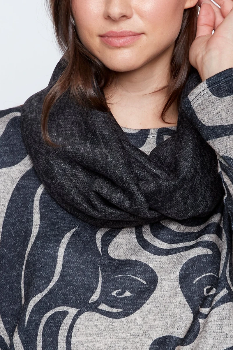 Medusa print tunic with scarf
