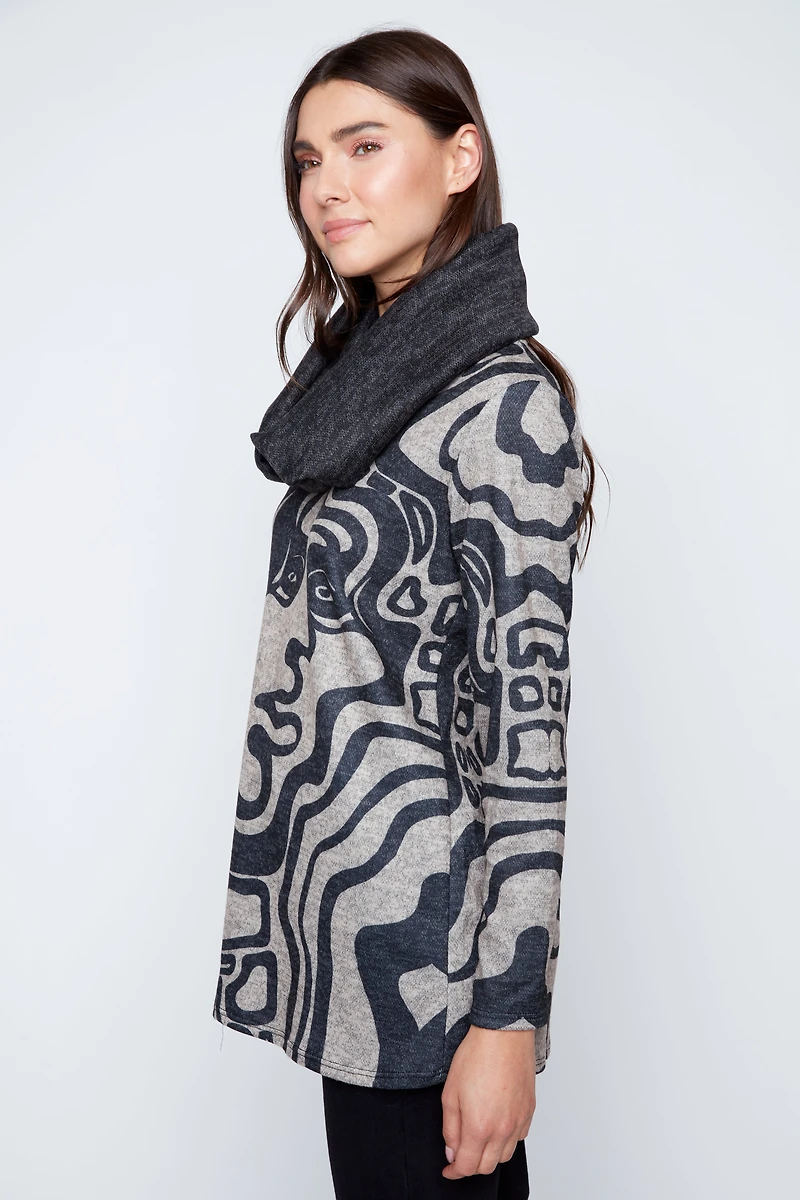 Medusa print tunic with scarf