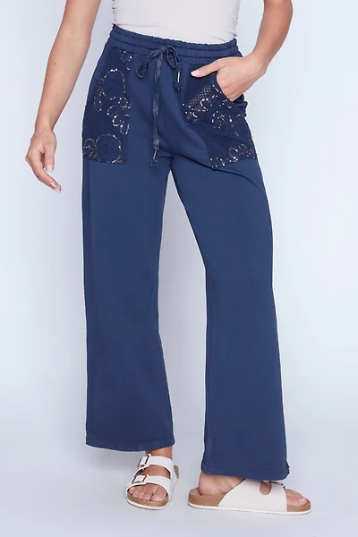 Le pantalon palazzo à poches en crochet