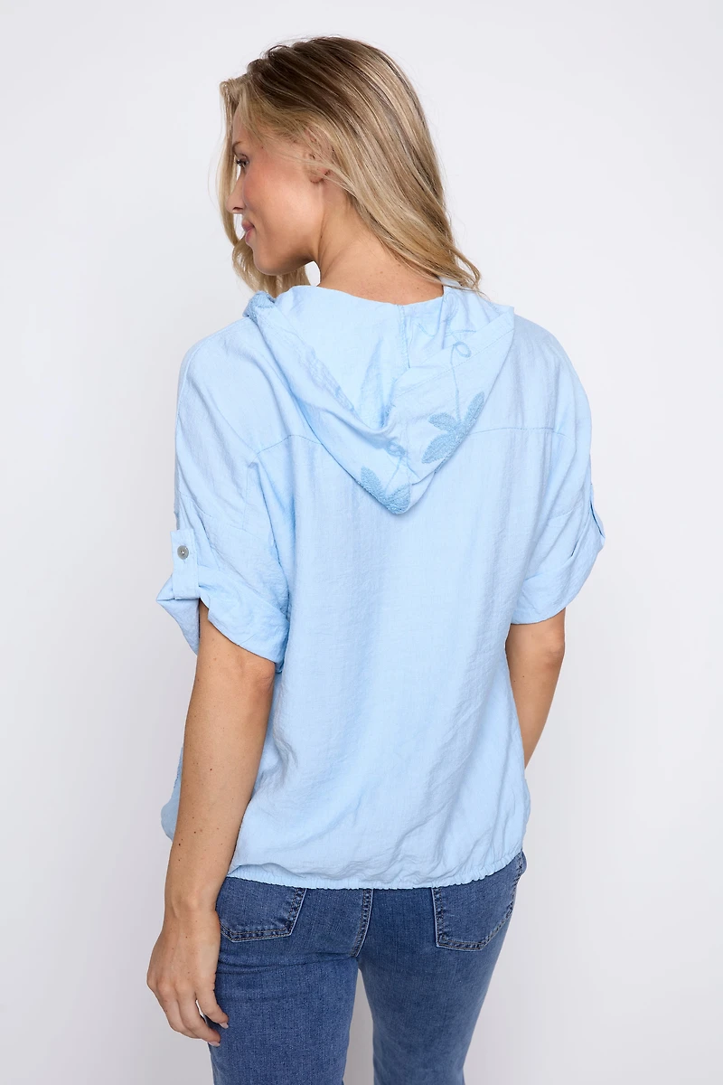 Leaf embroidery hooded blouse