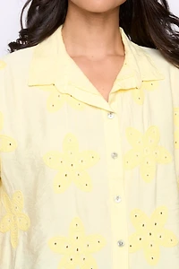La blouse brodé de fleurs