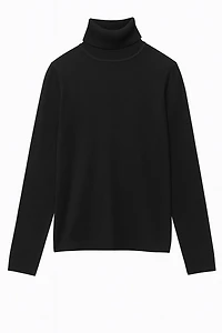 Solid turtleneck sweater