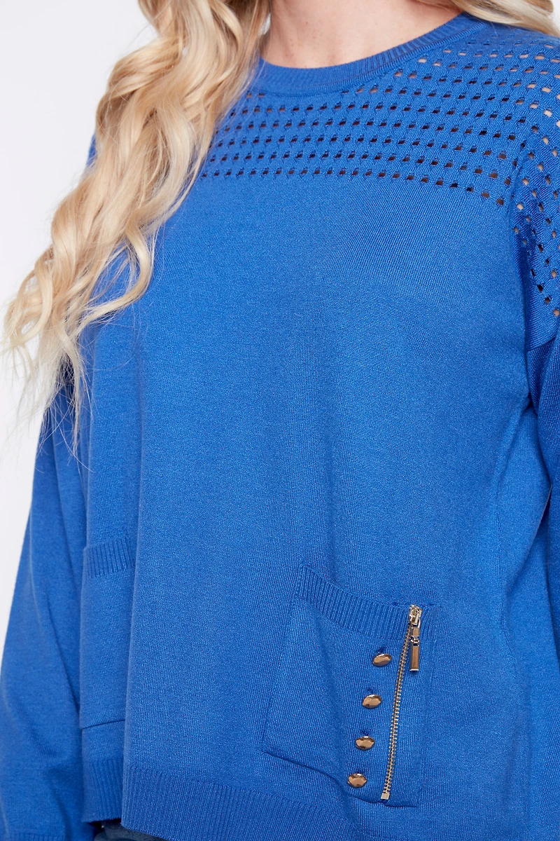 Le pull avec détails au crochet