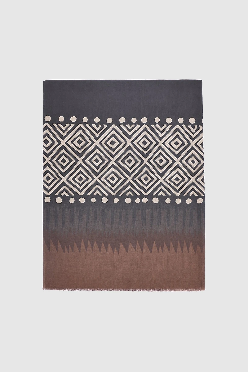 L'écharpe à imprimé bordure aztèque