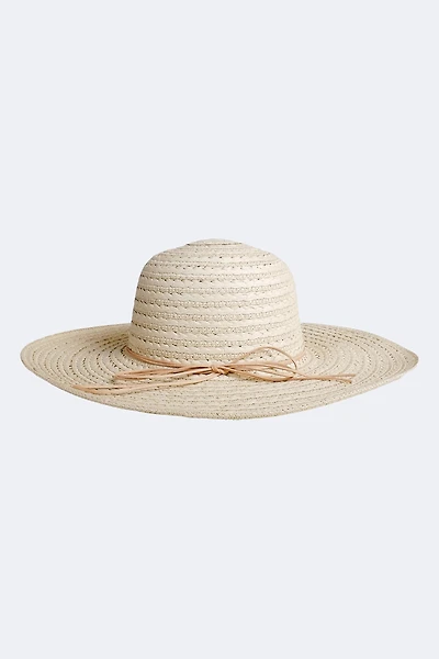 Le chapeau de soleil à large bord avec garniture en cordon
