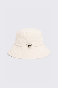 Le chapeau de soleil safari avec cordon