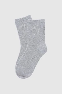 Les chaussettes brodées de chats