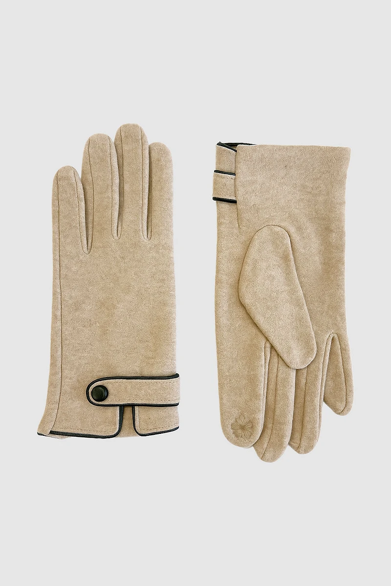 Knit gloves with pleather and snap detail