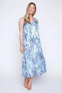 La robe plissée imprimée