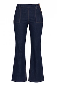 Le jean à jambe évasé