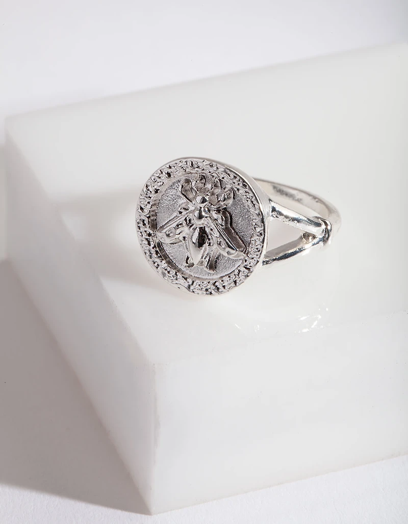 Bague en pièce d’abeille en argent