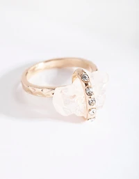 Pierre brute d’or avec bague à sangle en diamant