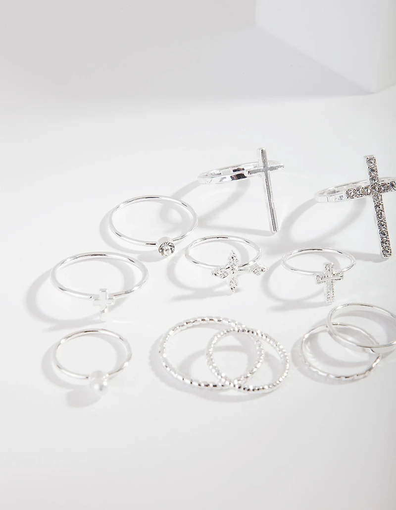 Bague en croix en argent en diamants