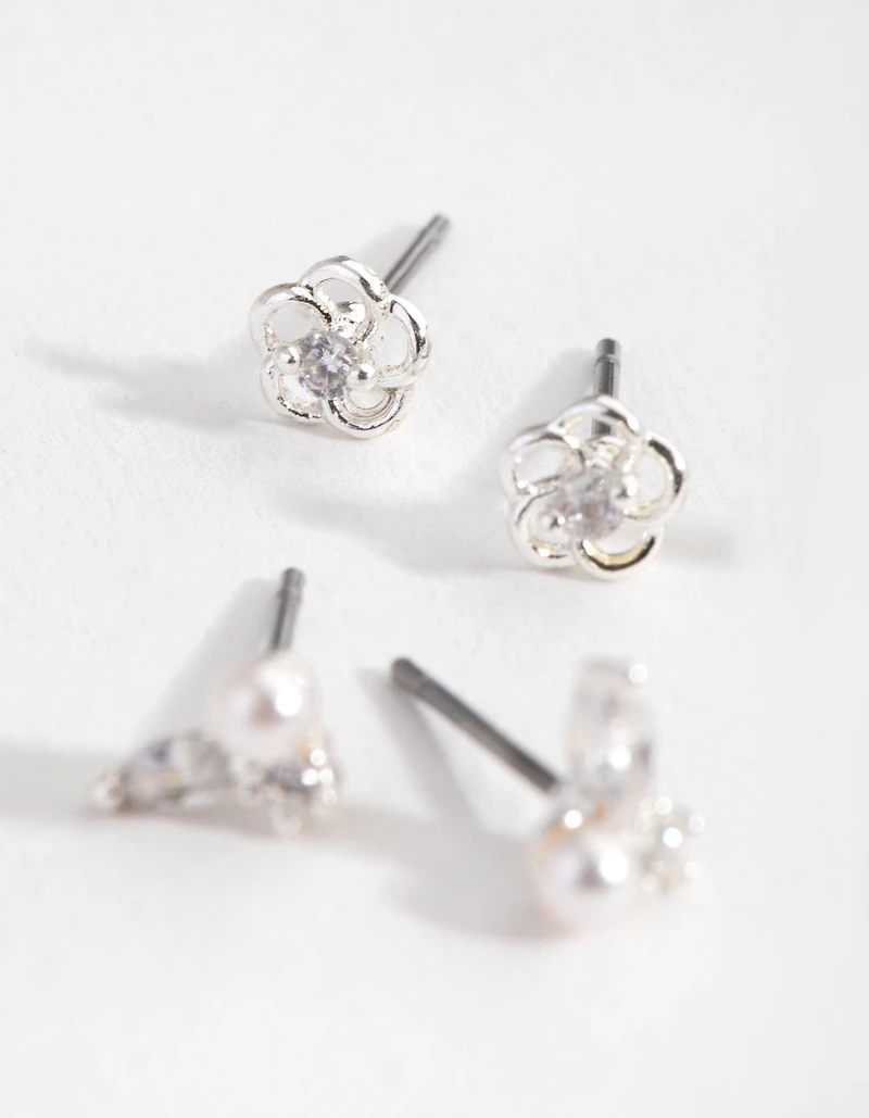 Boucles d’oreilles argentées jolies en fleur et perles