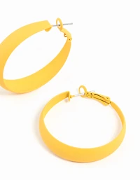 Boucles d’oreilles à créole jaune mat
