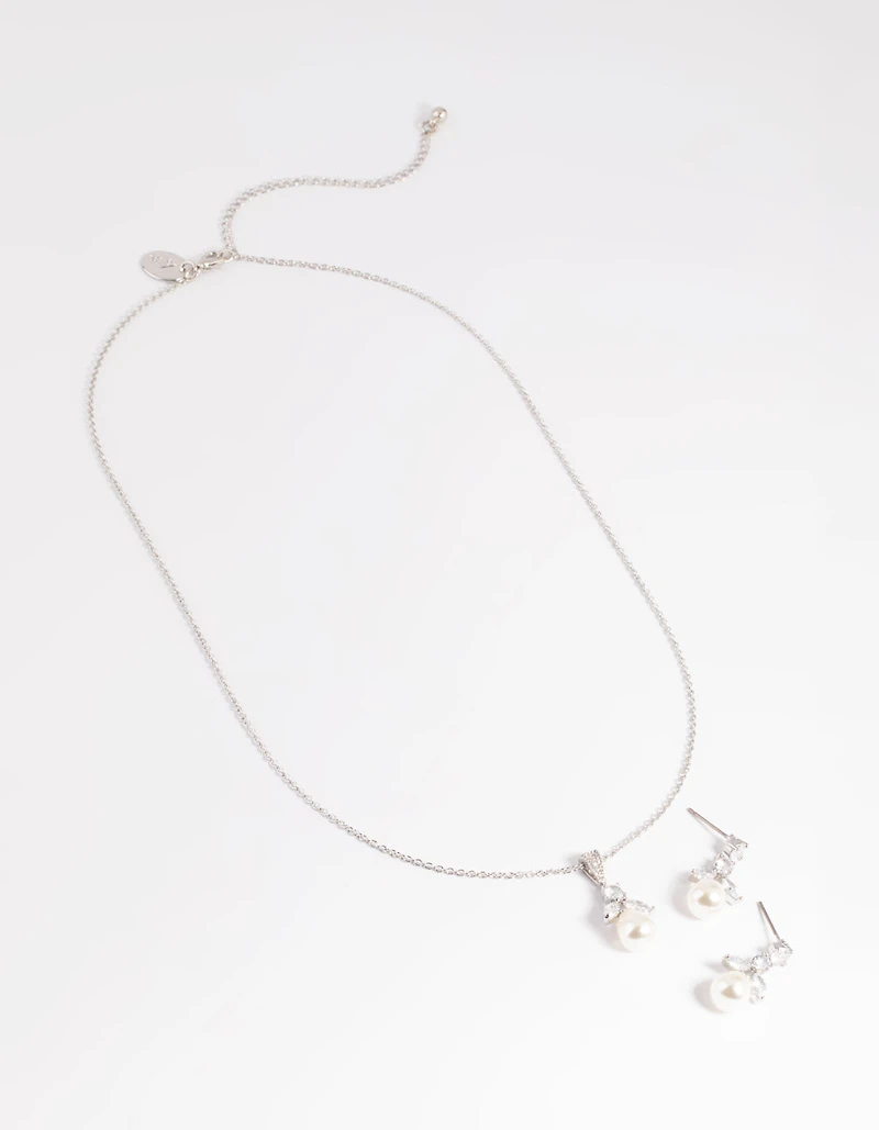 Silver Diamond Simulant Flower Pearl Necklace & Earrings Set
