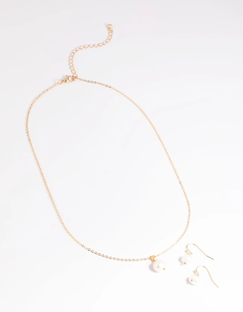 Gold Pearl Necklace & Earrings Set