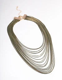 Collier en drapé en or avec une chaîne de coupe-tasse